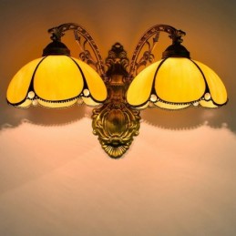 Væglampe i Tiffany-Stil med...